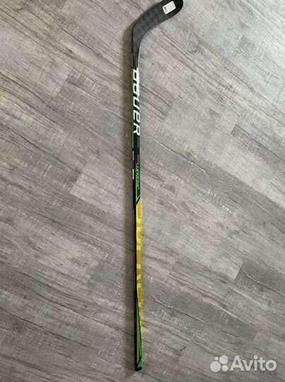 Хоккейные клюшки bauer