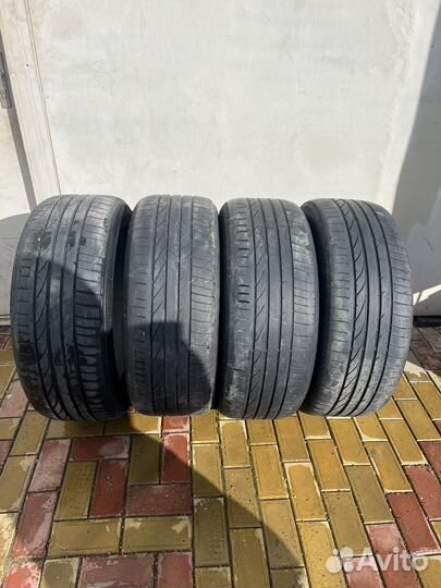Bridgestone Dueler H/P 265/50 R20