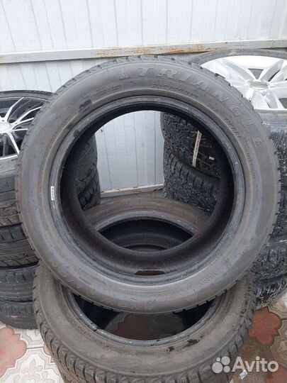 Triangle Snow-LL01 215/55 R17 98V