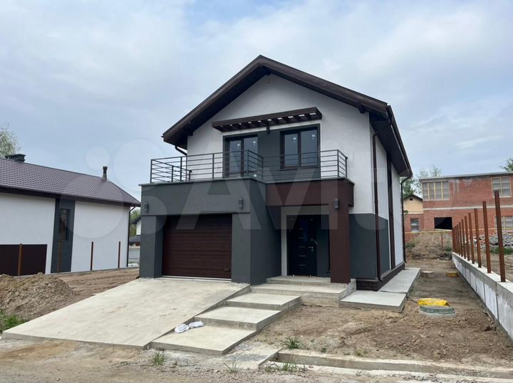 Коттедж 177 м² на участке 5,6 сот.