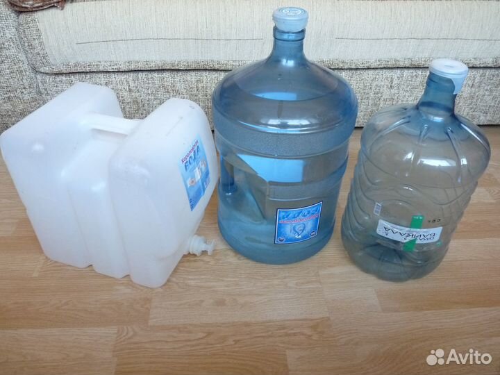 Бутыли с ручкой кулеровские 20;19-и литровые