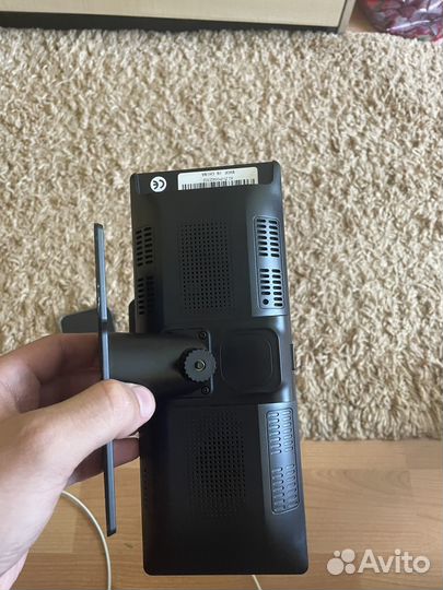 Монитор для авто с карплей