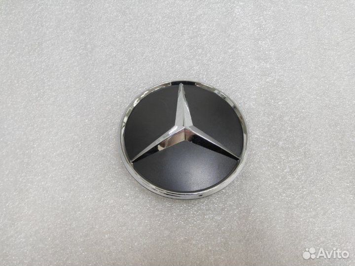 Эмблема в заднюю дверь задняя Mercedes-Benz