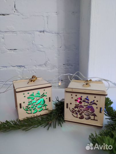 Ëлочные подвески/фонарики/кубики дерево