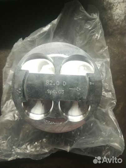 Поршни 21126 безвтык