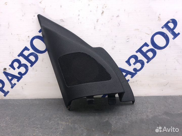 П. Л. Заглушка Lancer X