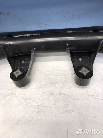 Задний подрамник BMW X3 F25