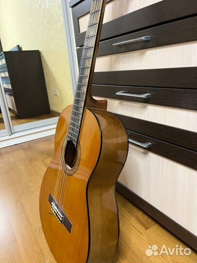 Гитара Yamaha c40