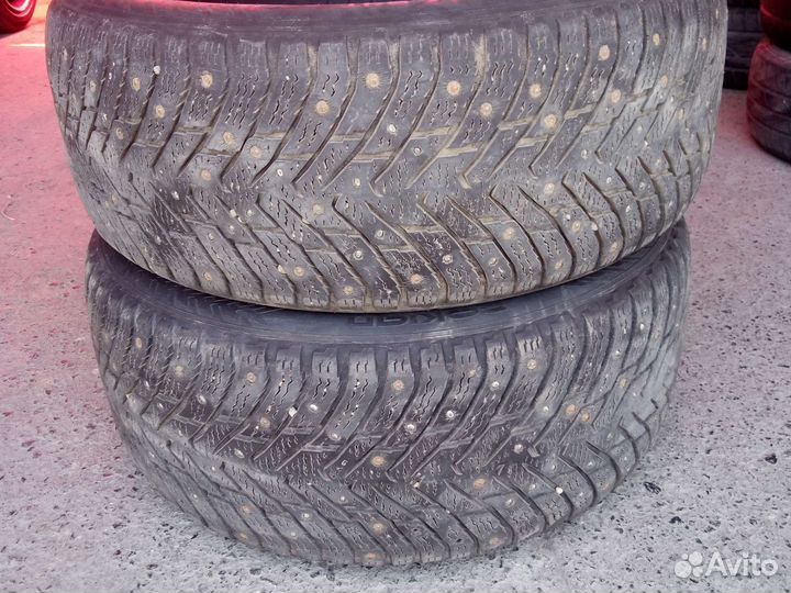 Nokian Tyres Hakkapeliitta 8 225/50 R17 и 245/45 R17