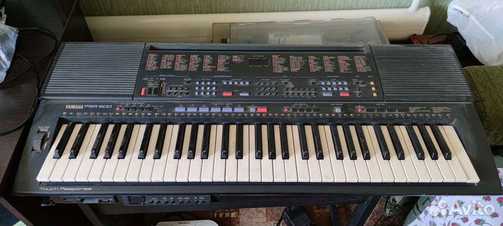 Yamaha PSR 600 синтезатор