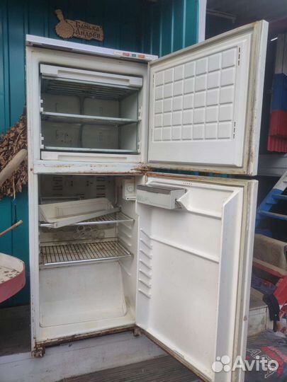 Холодильник бу