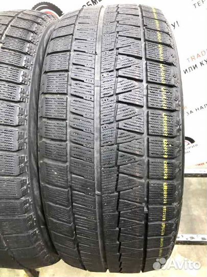 Bridgestone Blizzak Revo GZ 215/50 R17