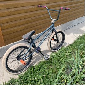 Трюковой велосипед bmx