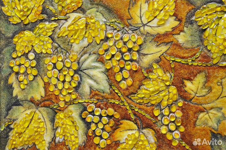 Картина из янтаря 