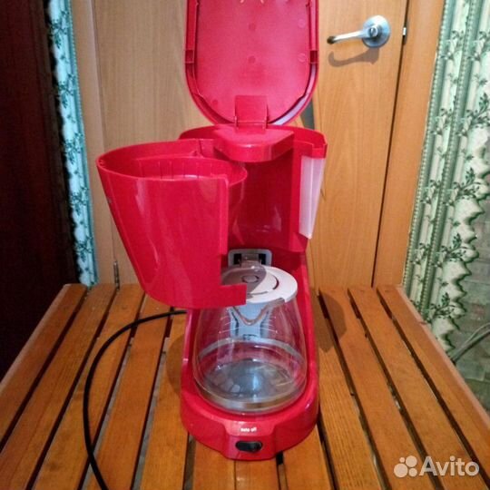 Кофеварка Bosch tka3a034, капельная, красная