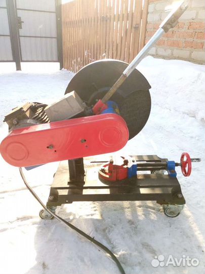 Пила торцовочная