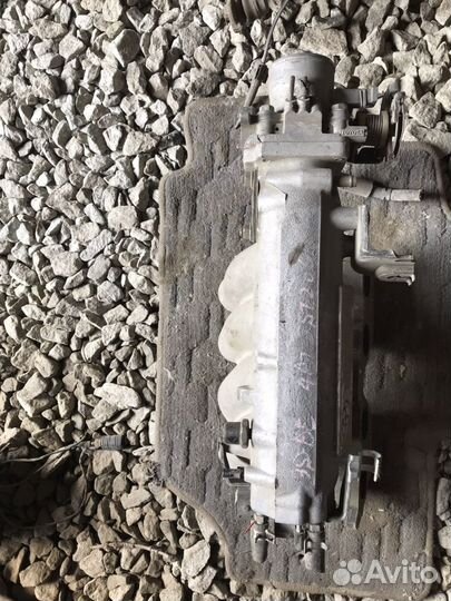 Коллектор впускной на toyota carina ED