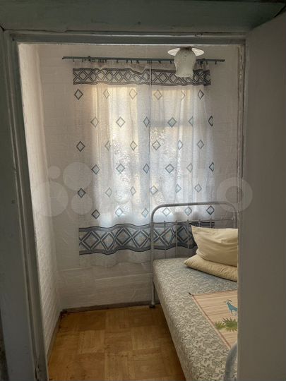 Дом 25 м² на участке 3 сот.