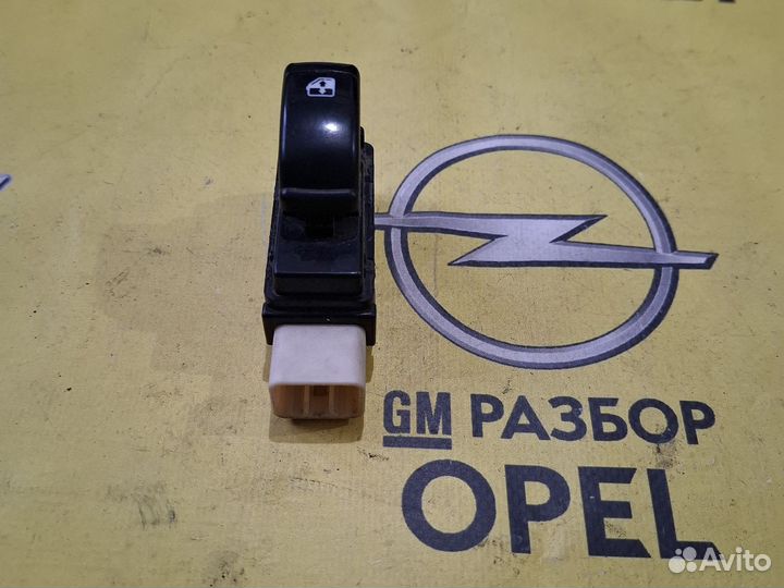 Кнопка стеклоподъемника Chevrolet Aveo T250