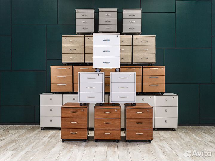 Тумба офисная на колесах