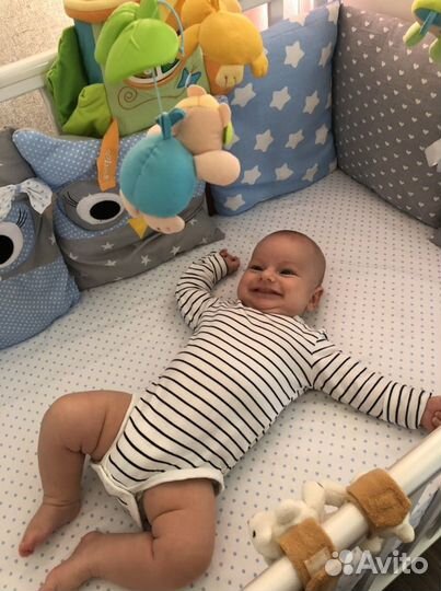 Мобиль на кроватку chicco «сладкие мечты»