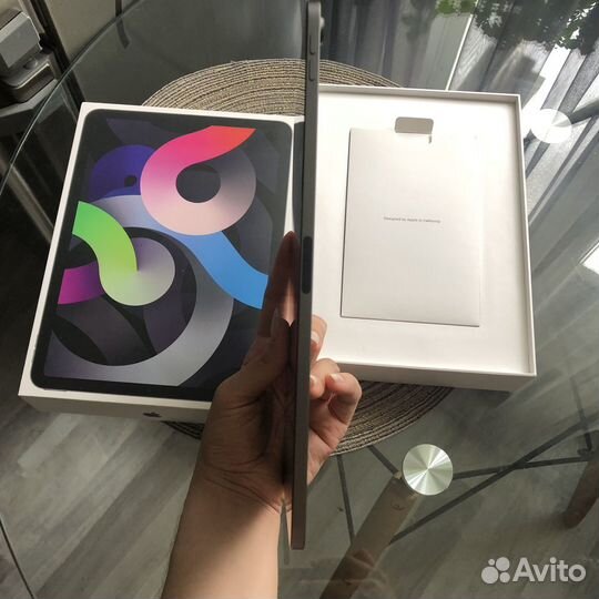 Apple iPad air (4-го поколения) 2020