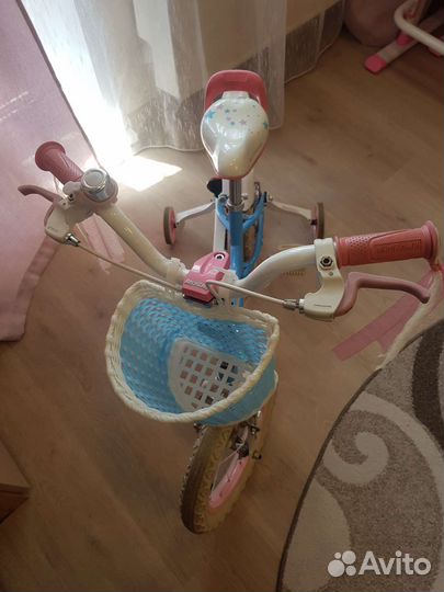 Детский велосипед Royal baby