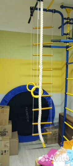 Шведская стенка с турником бу