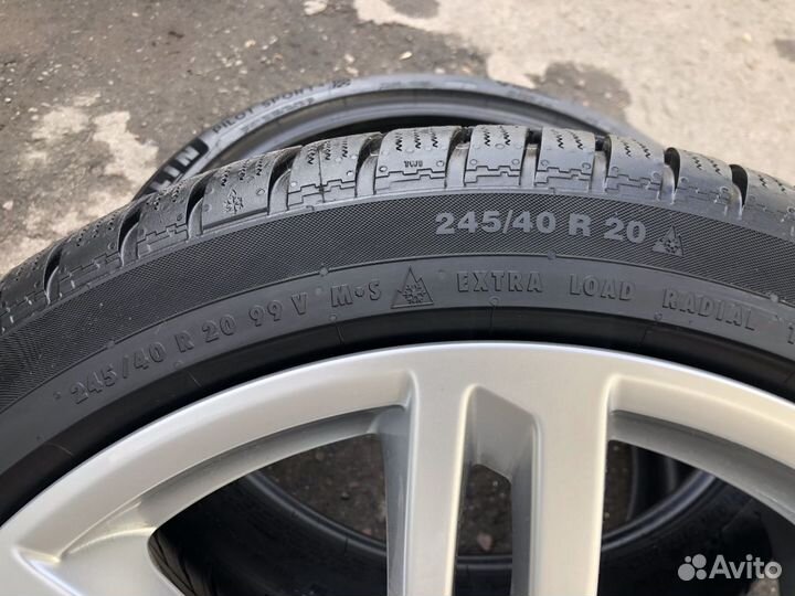 Комплект оригинал колёс Audi RS6 Avant R20