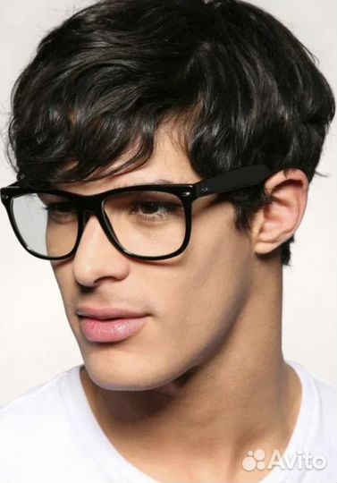 Очки (потеряли )