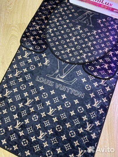 Коврик для ванной