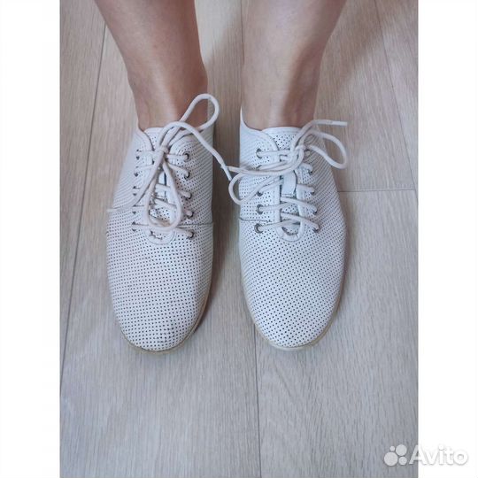 Кроссовки кеды полуботинки натуральная кожа 39