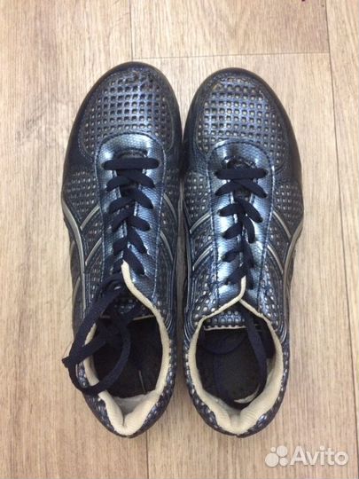 Шиповки для бега