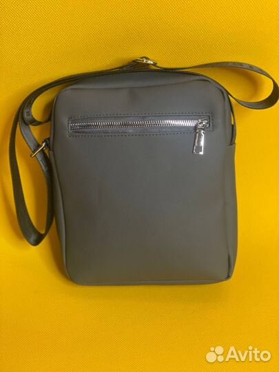 Сумка через плечо Lacoste