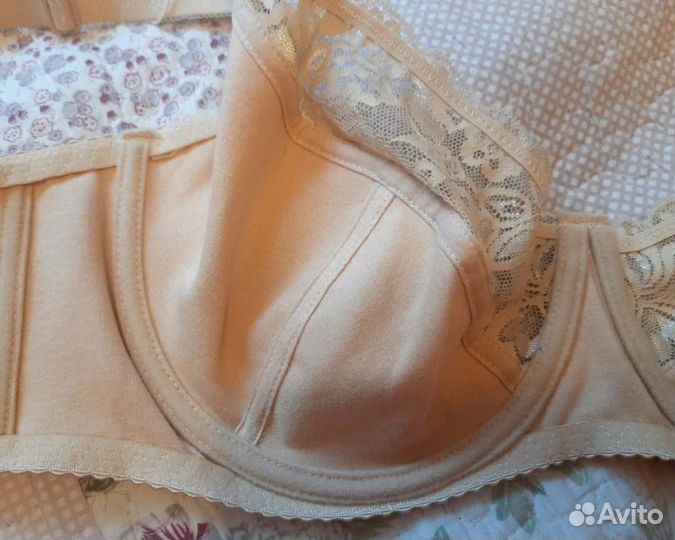 Бюстгальтер 100В новый