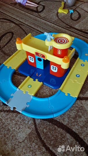 Станция трек парковка