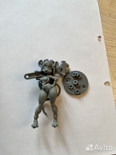 Фигурки из мультфильма