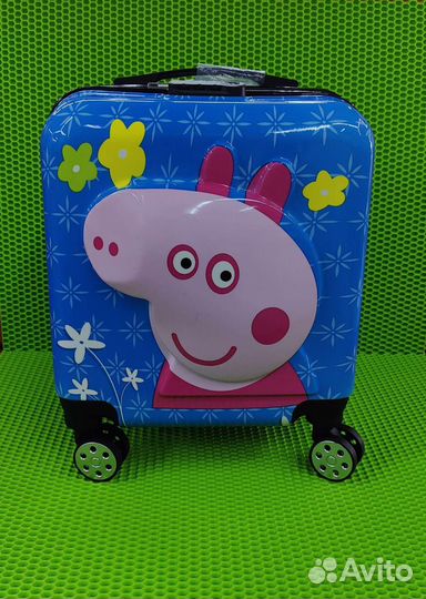 Детский чемодан на колесах свинка пепа