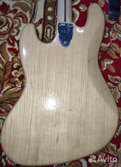 Fender Jazz bass avri'75 USA