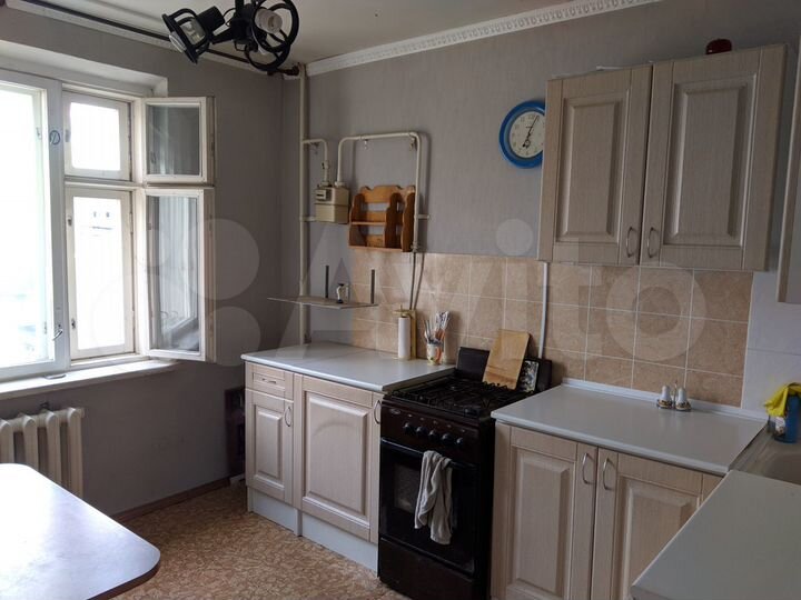 1-к. квартира, 42 м², 6/9 эт.