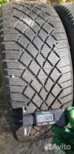 Continental ContiVikingContact 7 215/55 R17