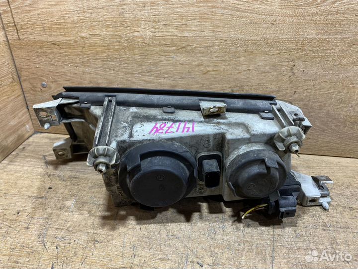 Фара правая Skoda Octavia Tour дорест 141784