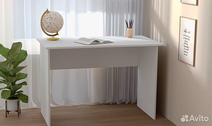 Письменный стол белый