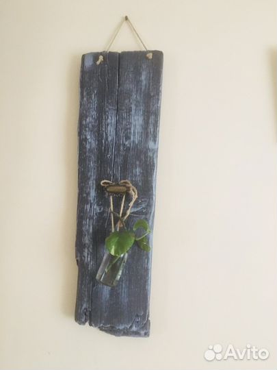 Декор на стену