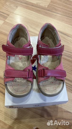 Сандали для девочки 29 р