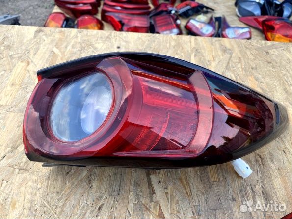 Фонарь LED правый Mazda CX-5 KF
