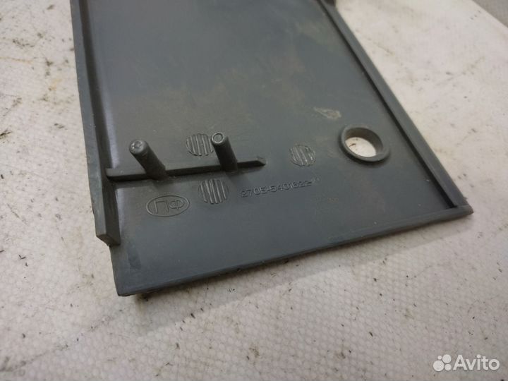 Накладка порога передняя правая Газ Газель 3302