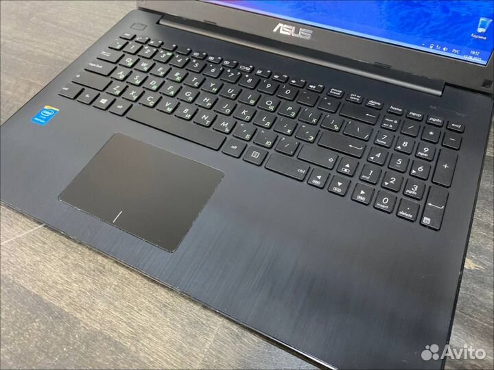 Ноутбук Asus 15.6