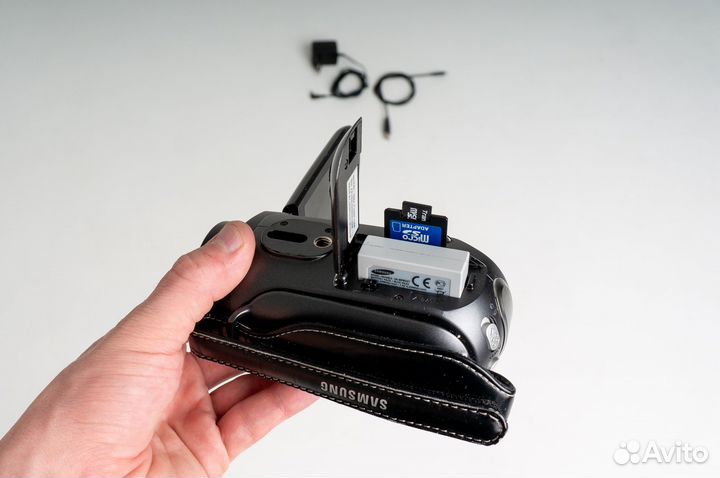 Видеокамера Samsung