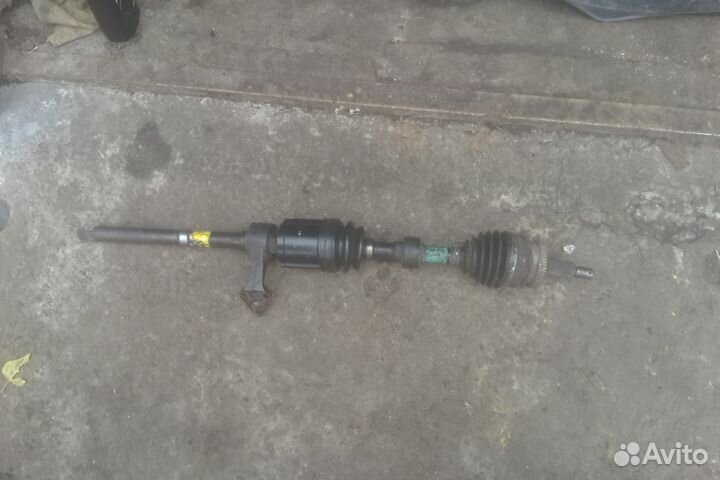 Правый привод Хундай Санта Фе 2, 2.2 Д, ат в сборе